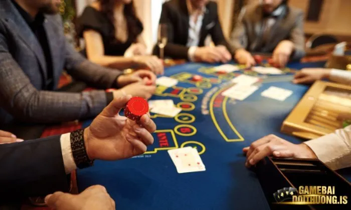 Giao lưu giữa các người chơi trong game Blackjack tại InwinClub