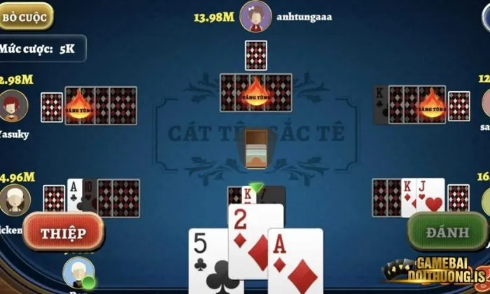 Chú ý quan sát đối thủ để có thể đoán được nước bài 